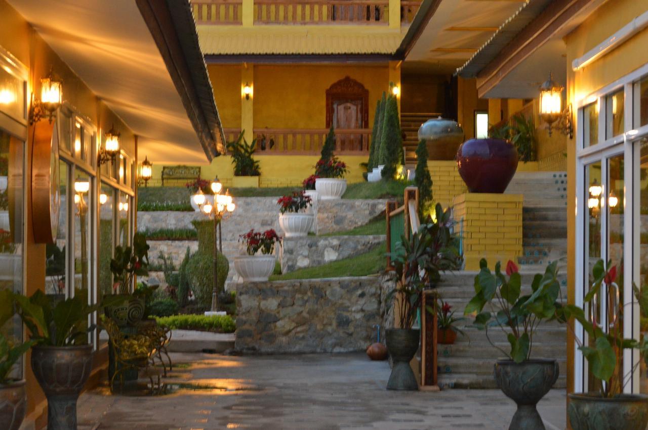 The M Bokeo Hotel Huay Xai Exterior foto